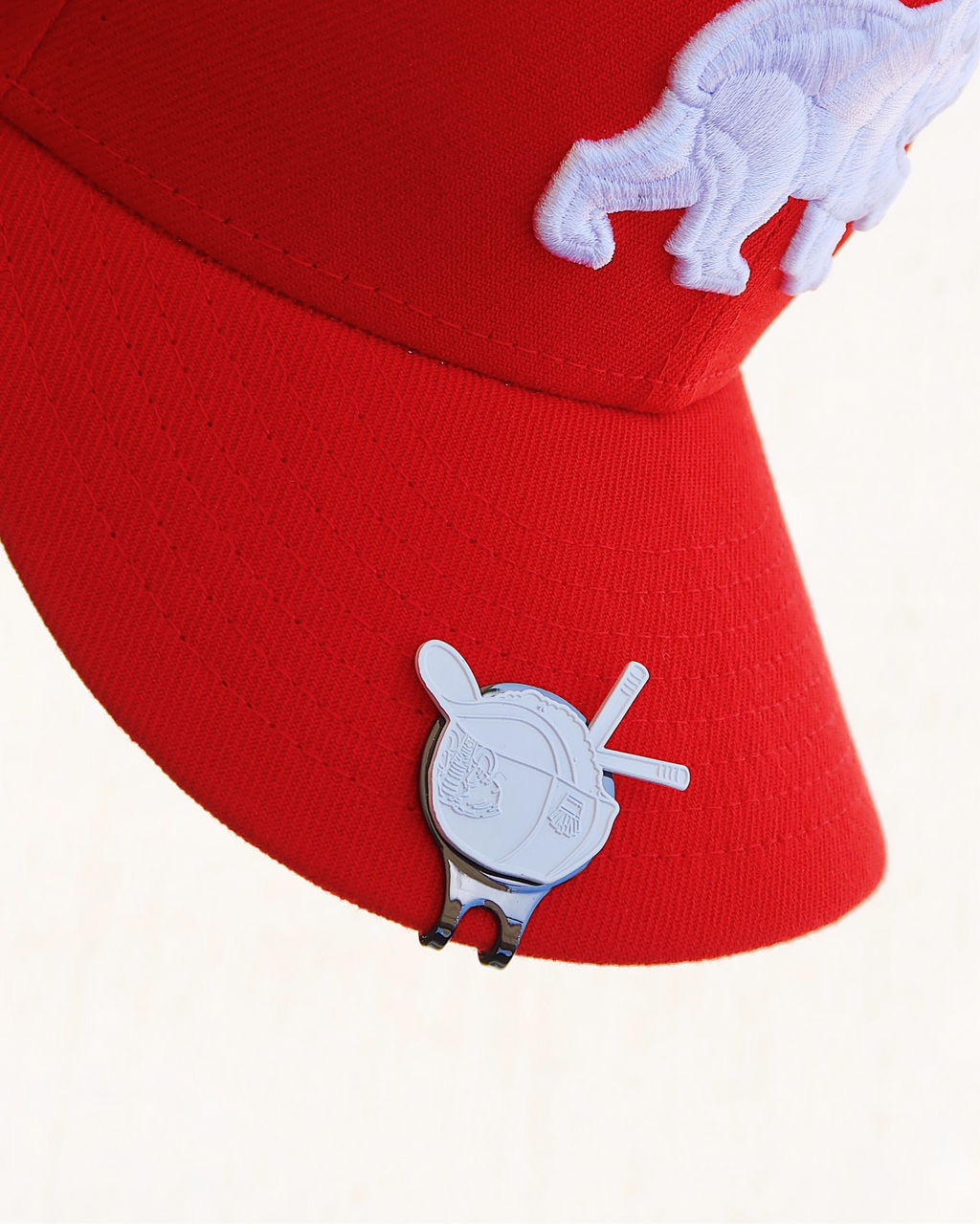 VANILLA HAT CLIP
