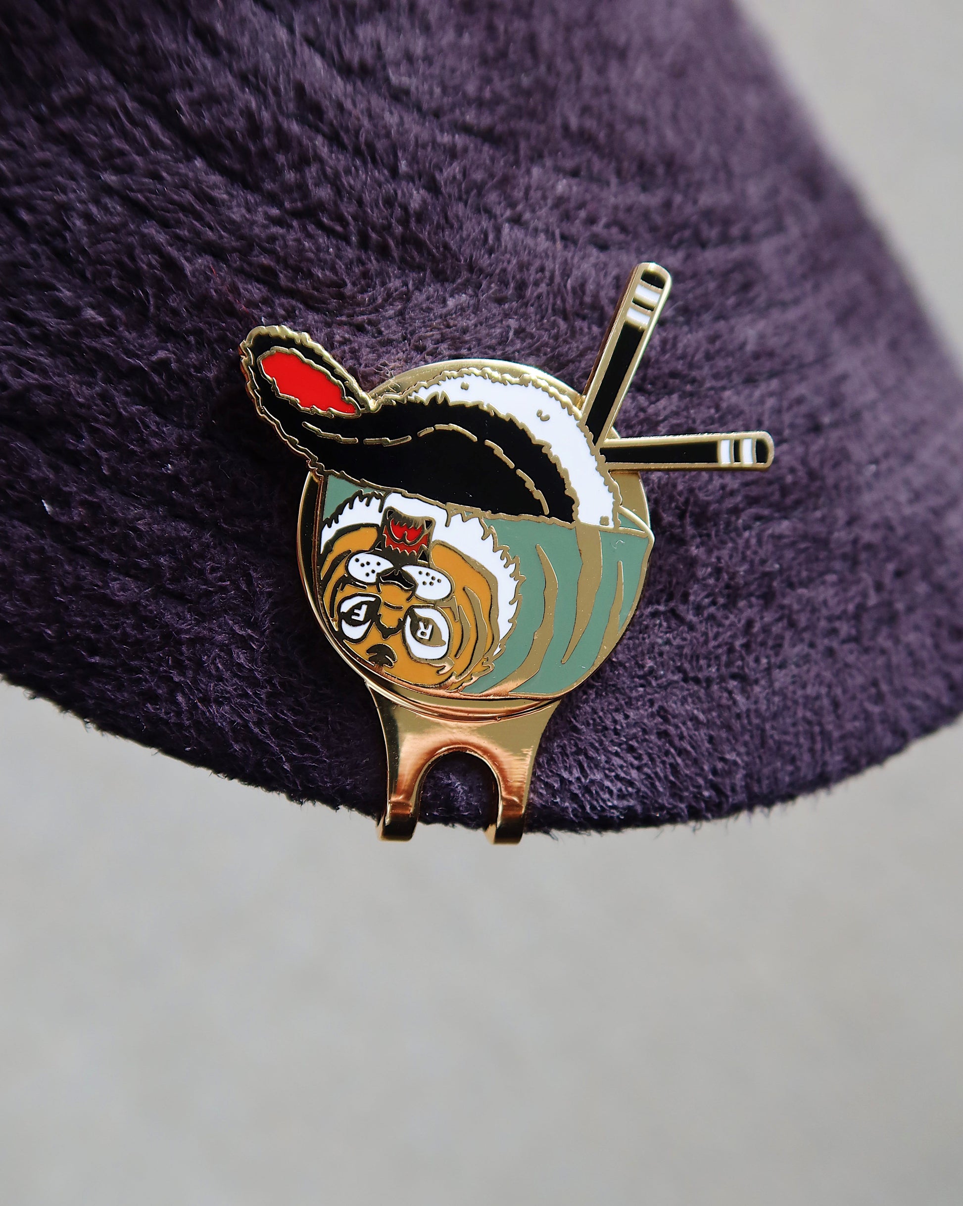 PGA TIGER HAT CLIP