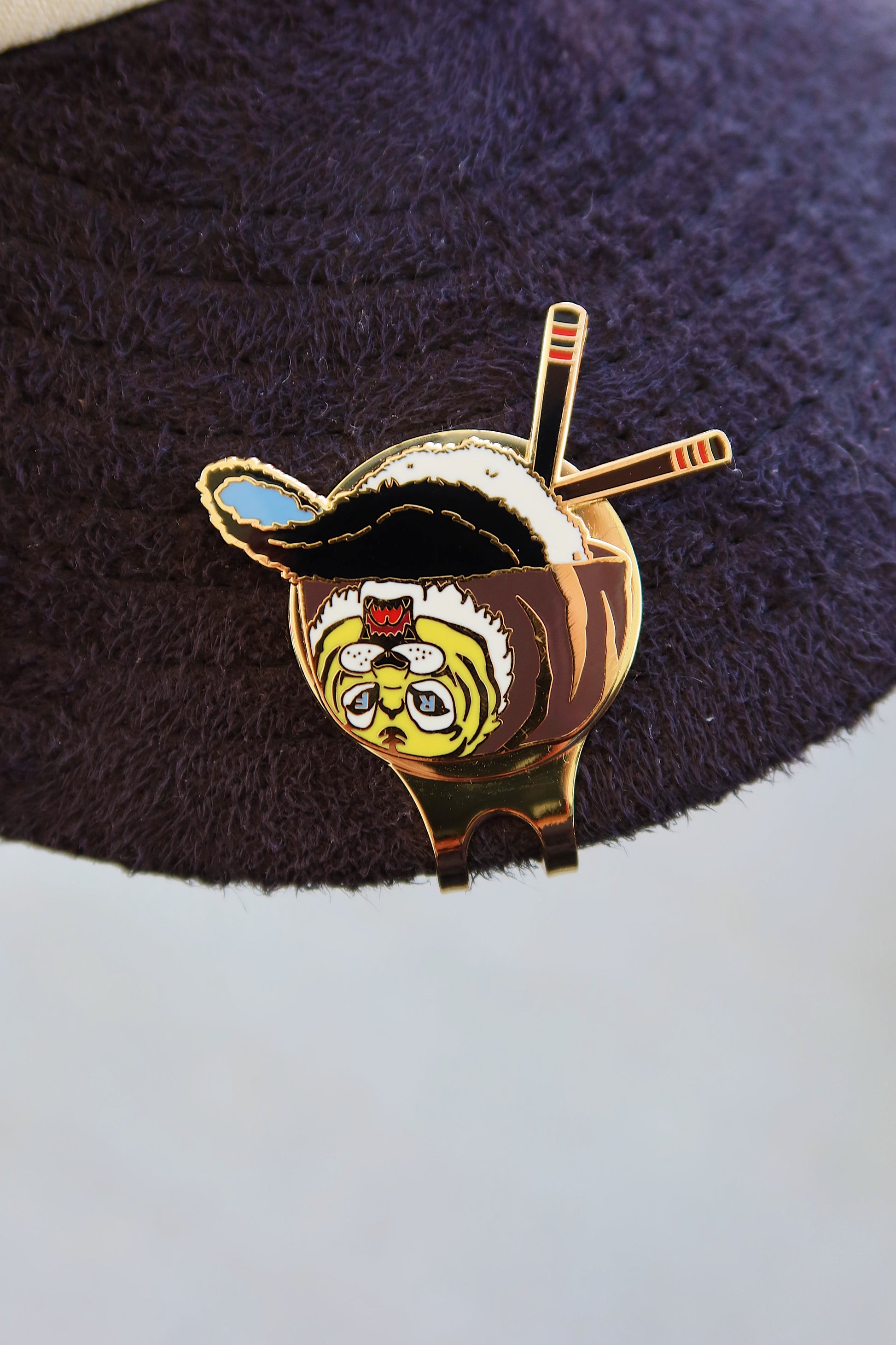 TIGERBOMB HAT CLIP